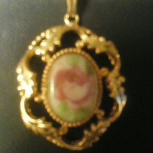 VINTAGE Whiting and Davis  necklace